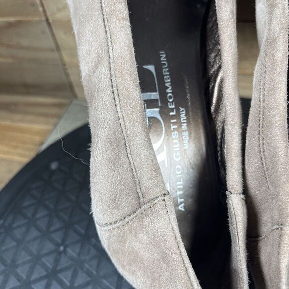 AGL Attilio Giusti LeombruniTan Suede Snake Pump Heels Womens Size 38.5 / US 8 - Picture 7 of 10